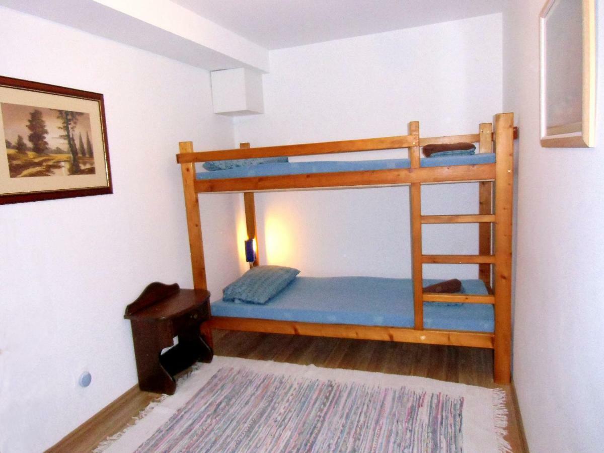 凯斯特海伊Basement Atrium Apartman公寓 外观 照片